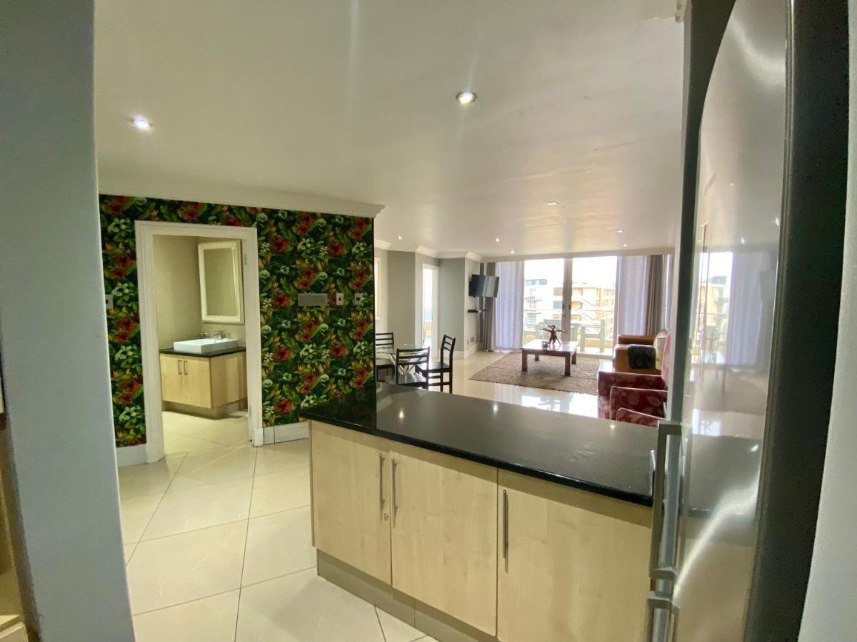 Apartment The Sails Дърбан Екстериор снимка