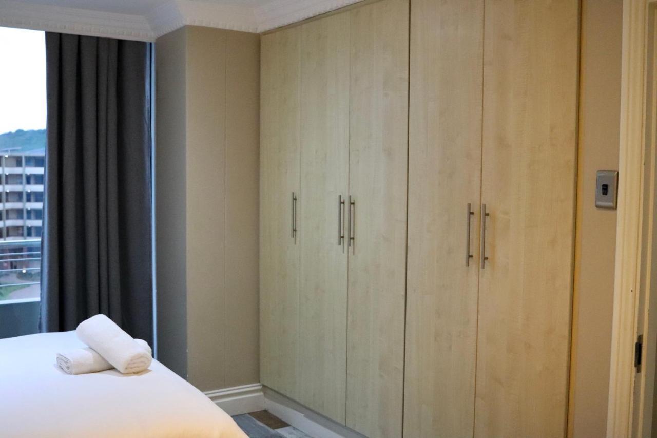 Apartment The Sails Дърбан Екстериор снимка